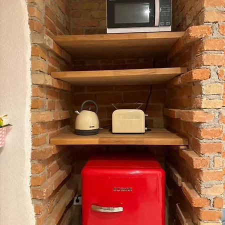 Apartment Gemuetlich & Einzigartig: Altbauloft In