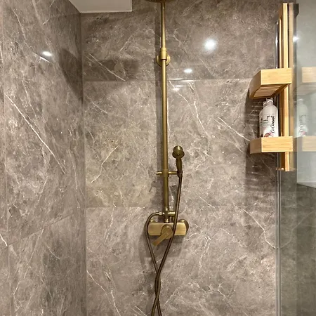 Gemuetlich & Einzigartig: Altbauloft In Apartamento Edenkoben