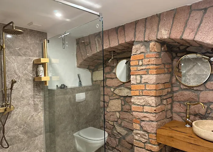 Gemuetlich & Einzigartig: Altbauloft In * Edenkoben